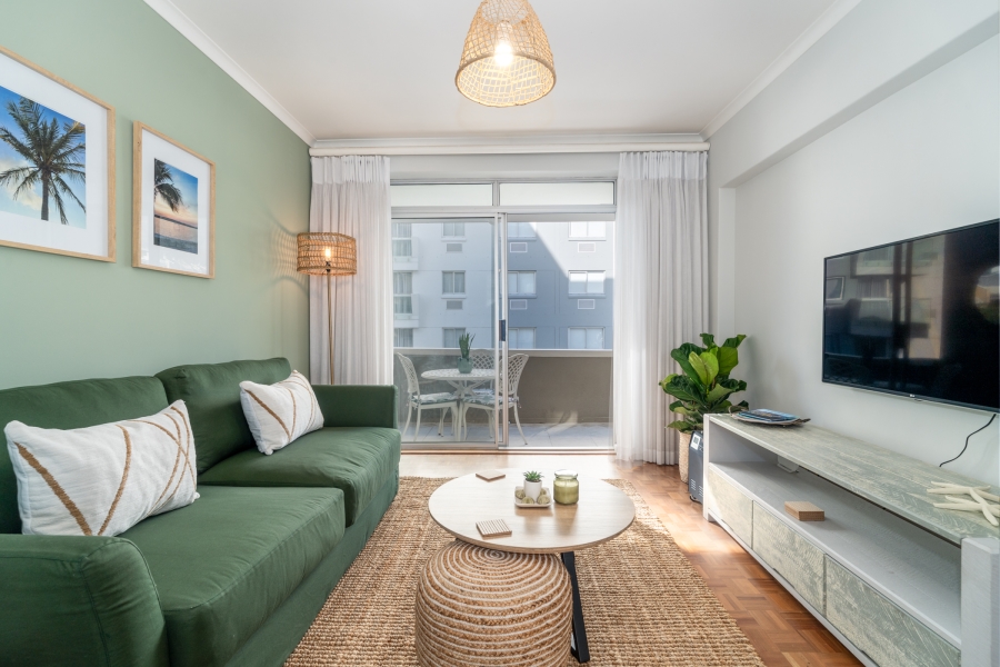 1 Bedroom Property for Sale in Green Point Western Cape